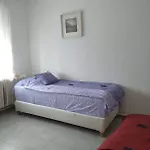 Malomtavi Vendeghaz *