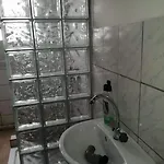 Malomtavi Vendeghaz *